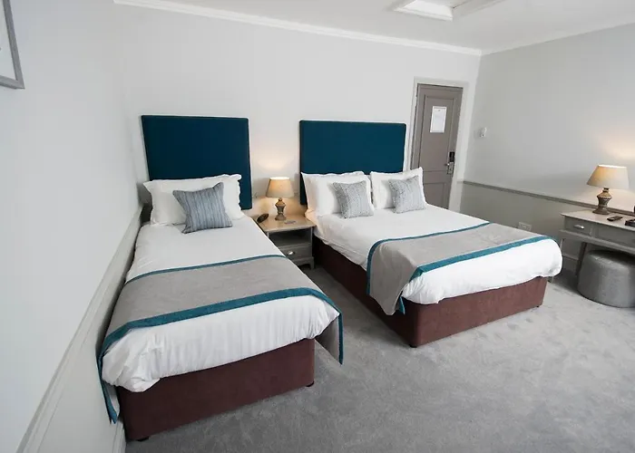 Crown Wetheral Hotel