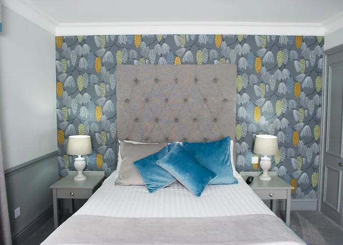 Crown Wetheral Hotel 4*