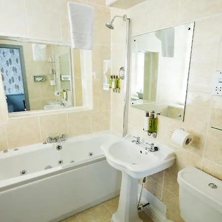 Crown Wetheral 4*