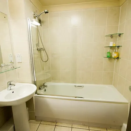 فندق Crown Wetheral كارلايل