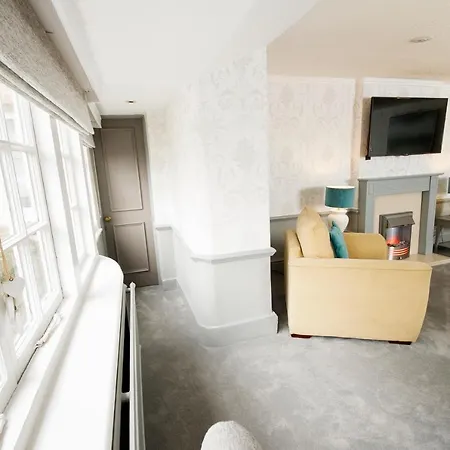 Crown Wetheral 4* Καρλάιλ