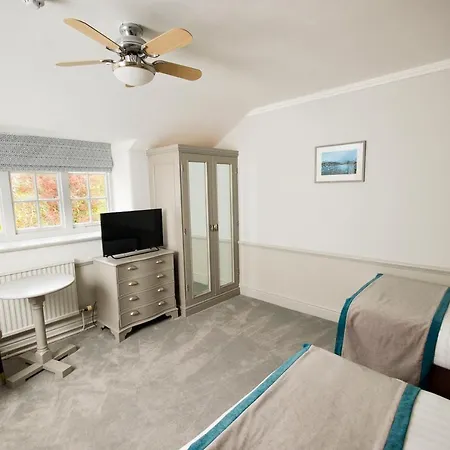 Hotel Crown Wetheral 4*