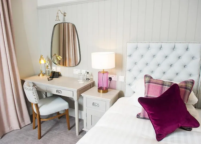 Crown Wetheral Hotel