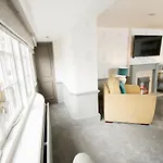 クラウン ウェセラル 4* カーライル
