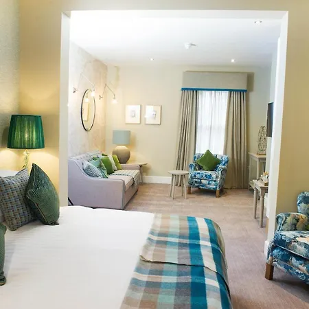 Hotel Crown Wetheral 4*