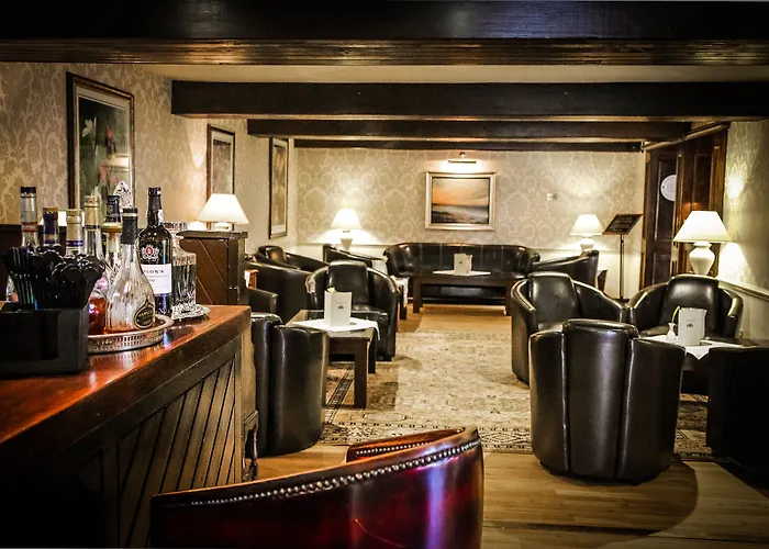 Crown Wetheral Hotel